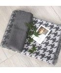 Autumn and winter new knitted sofa blanket air conditioning blanket Nordic blanket thousand bird grid Amazon